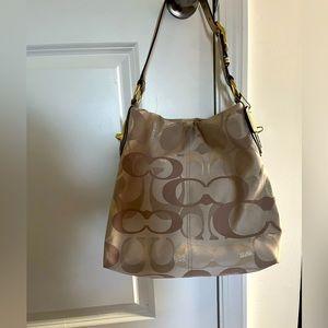Coach Purse | Gold/Tan Colorway | Medium Size